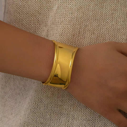 Roseline – Tijdloze roestvrijstalen armband