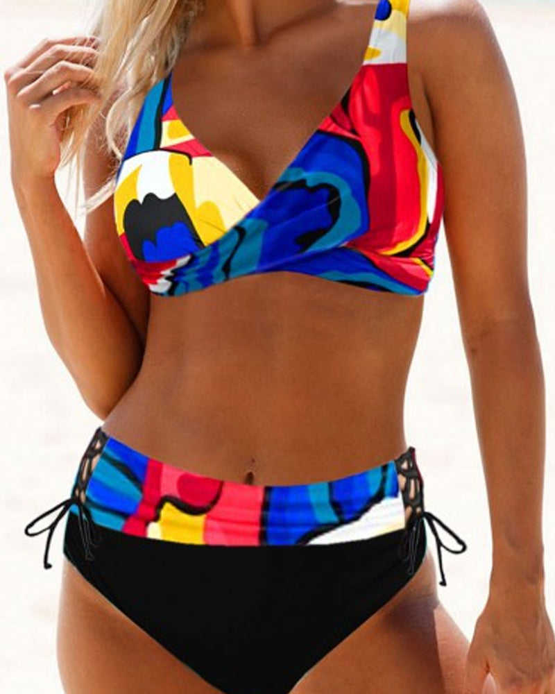 Eva - Vrolijke en Kleurrijke Bikini
