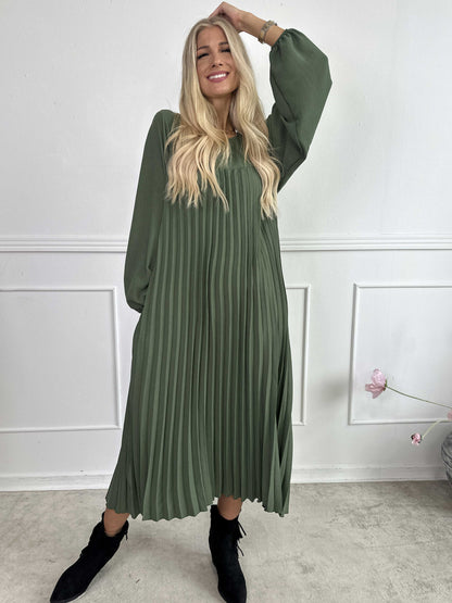 Katrina Long Sleeve - Lange jurk met plooien en zakken