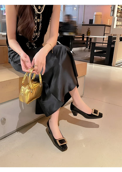 Capucine – Metallic Pumps