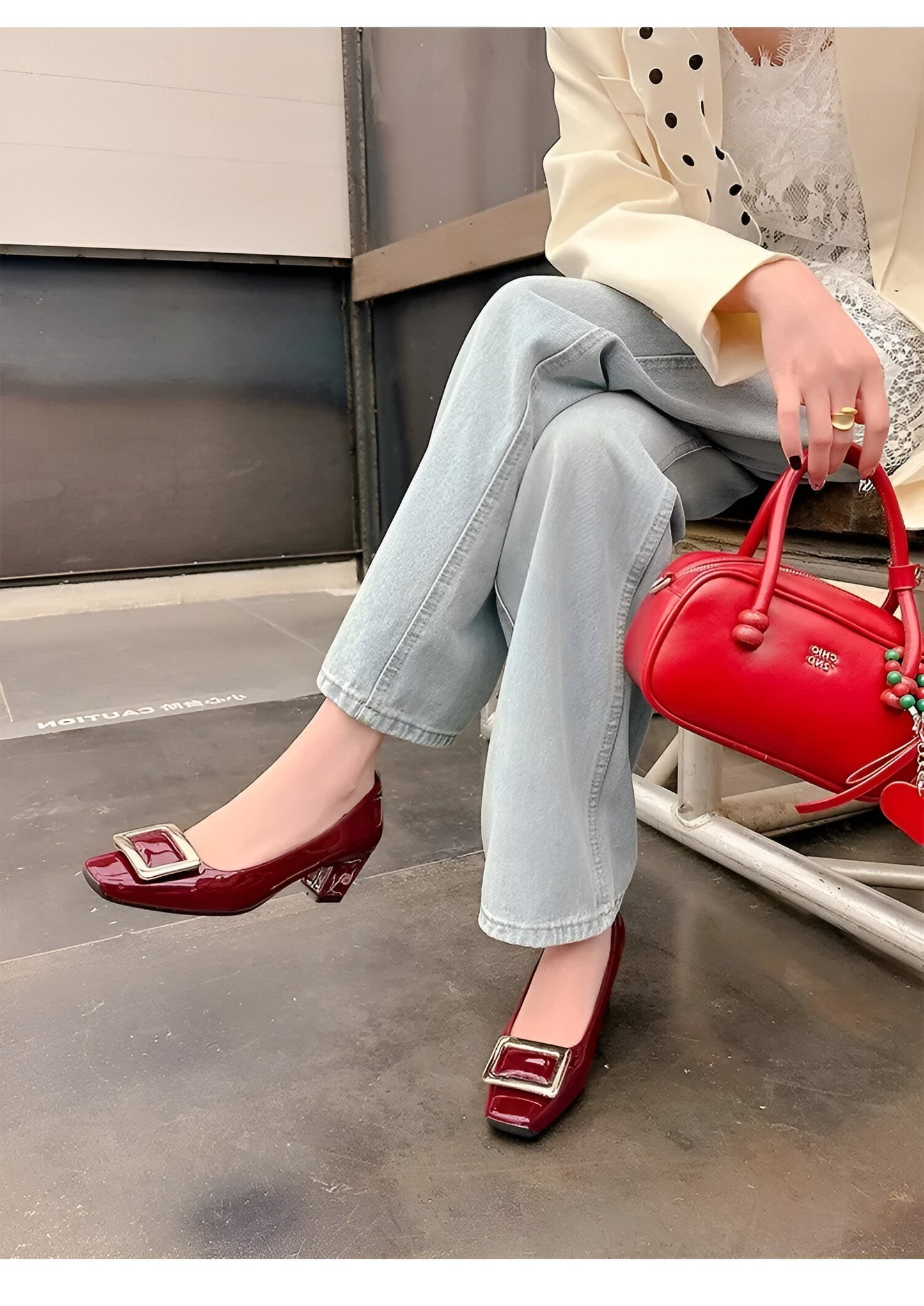 Capucine – Metallic Pumps