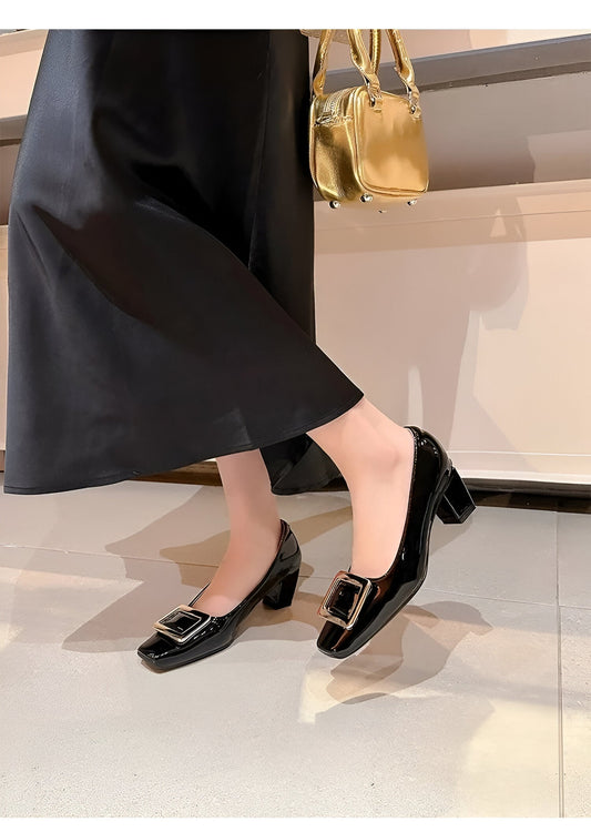 Capucine – Metallic Pumps