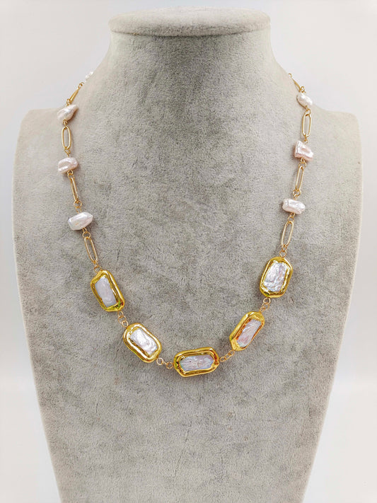 Célestine – Vergulde zoetwaterparelketting