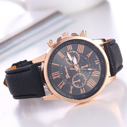 Elegante roségouden horloge met een subtiele parel